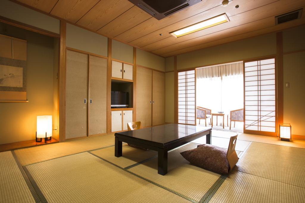 Tomiya Hotel Shin'onsen Phòng bức ảnh
